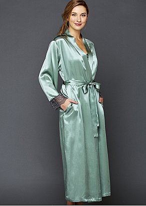 Le Soir Dream Silk Robe