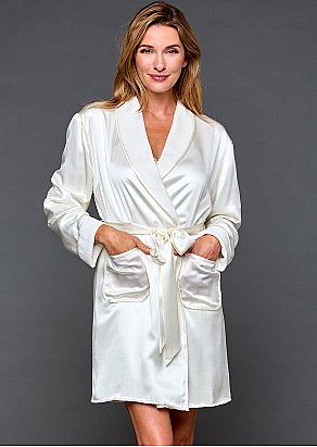 The Heavenly Spa Reversible Wrap