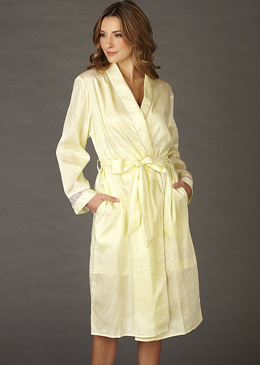 Sun Showers Cotton Robe with Spa Gift basket, All Natural Spa Gift